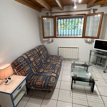 Gite Des Phares - Day Cruise En Bateau Prive, Peche En Mer, Et Visite Guidee Des Chateaux Du Medoc Lesparre-Médoc Zewnętrze zdjęcie